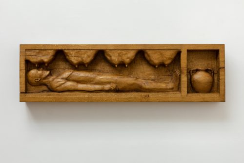 丹尼尔·杜瓦 & 格雷戈里·吉奎尔，Oak relief with man, udders, and vase，2017