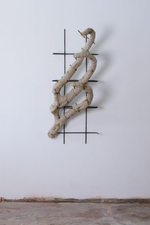 李美来，Horizontal Forms; clay ribs，2022